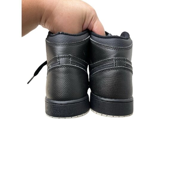 Jordan 1 Retro High Black Perforated (GS) Style Code 575441-002 Deadstock 7Y main image 8